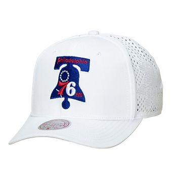 Men's Mitchell & Ness White Philadelphia 76ers Perfect Lightweight Pro Crown Snapback Hat
