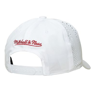 Men's Mitchell & Ness White Philadelphia 76ers Perfect Lightweight Pro Crown Snapback Hat