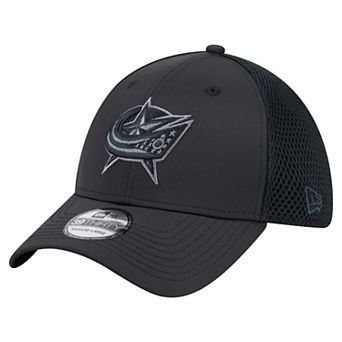 Men's New Era Black Columbus Blue Jackets Blackout 39THIRTY Flex Fit Hat