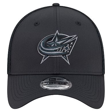 Men's New Era Black Columbus Blue Jackets Blackout 39THIRTY Flex Fit Hat