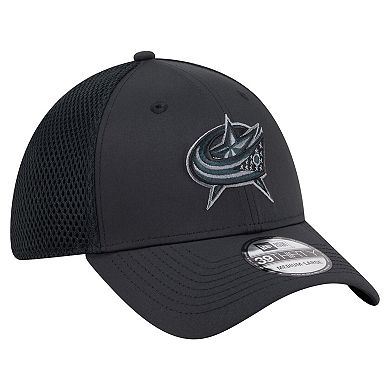 Men's New Era Black Columbus Blue Jackets Blackout 39THIRTY Flex Fit Hat