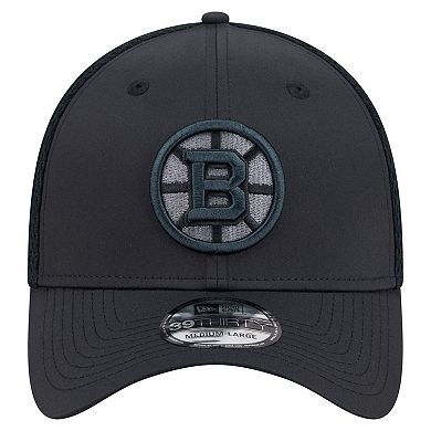 Men's New Era Black Boston Bruins Blackout 39THIRTY Flex Fit Hat