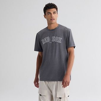 Men's Fanatics Charcoal Boston Red Sox Clutch Winning Edge T-Shirt