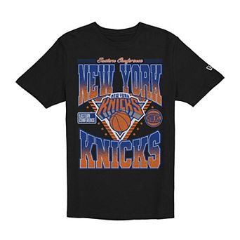 Men's New Era Black New York Knicks Old School T-Shirt T-Shirt