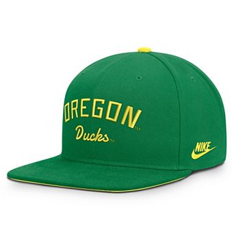 Men's Nike Green Oregon Ducks Legacy Snapback Hat