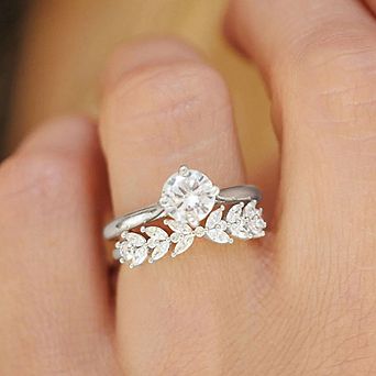 2 pc Couple Rings with Geometric Design of Wheat Ears