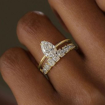 2 pc Elegant Double Layered Zirconia Ring