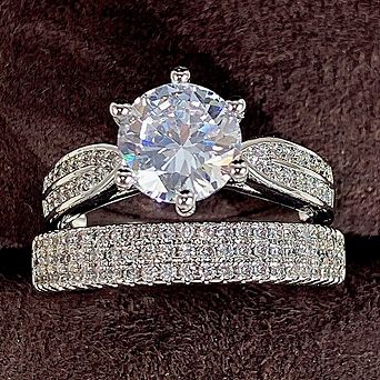 Gorgeous 2Pcs/Set Wedding Rings for Women Luxury Cubic Zirconia Rings