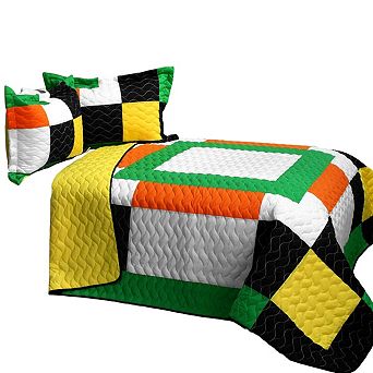 3 pc Geometric Design Quilt with Patchwork Layout and Shams for Bed Styling