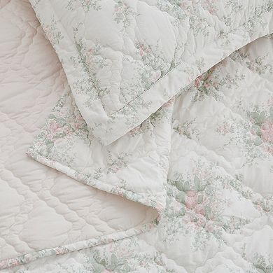 The Farmhouse English Garden Quilt Set