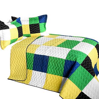 3 pc Modern Color Block Quilt Bedding Set with Lightweight Layering and Coordinated Quilted Shams