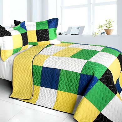 3 Piece Modern Color Block Quilt Bedding Set with Lightweight Layering and Coordinated Quilted Shams