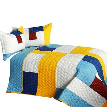 Geometric Patchwork Bed Quilt Set 3 pc Vermicelli Quilted Shams Included Set