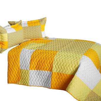 3 pc Quilted Geometric Bedding Set with Shams Reversible Patchwork Vermicelli Stitching Set