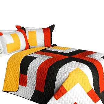 3 pc Plaid Patchwork Quilt Set with Shams Vermicelli Quilted Bedding Set
