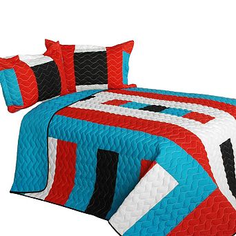 3 pc Reversible Patchwork Quilt Bedding Set With Geometric Design And Shams