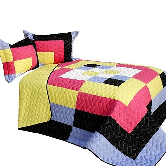3 pc Reversible Geometric Patchwork Quilt with Vermicelli Stitch Detail and Matching Shams