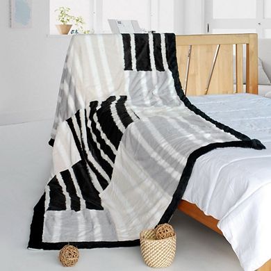 Decorative Animal Patchwork Throw Blanket for Everyday Home Comfort Use