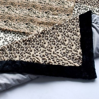 Animal Inspired Patchwork Throw Blanket for Living Room and Bedroom Use