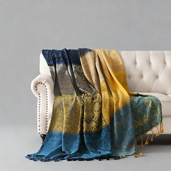 Chenille Jacquard Tassel Throw Blanket