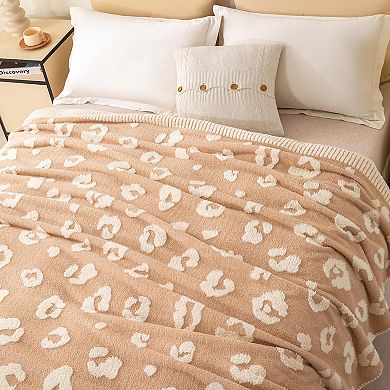 Leopard Fleece Throw Blanket