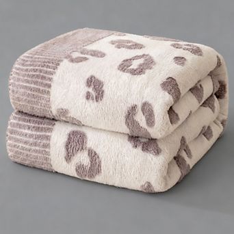 Leopard Fleece Throw Blanket