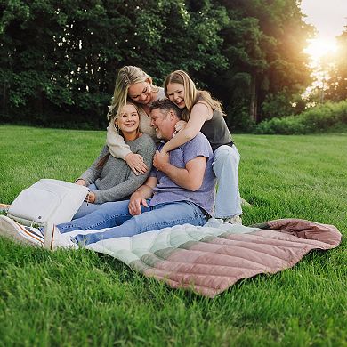 Oniva Aura Outdoor Throw Blanket