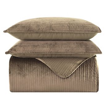 Elegant Comfort 3 pc Velvet Corduroy Stripe Quilted Bedspread Coverlet Set