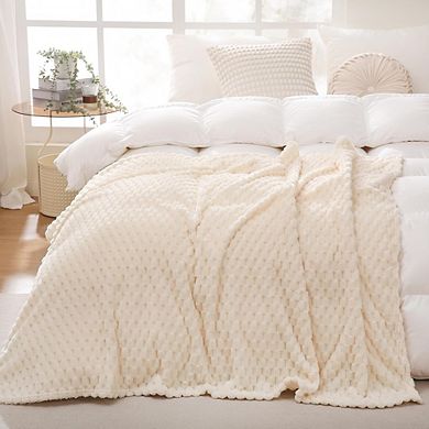 Fuzzy Jacquard Fleece Throw Blanket Soft Plush Lightweight Cream White