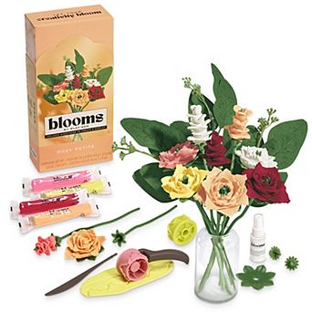 Blooms 10 pc Floral Bouquet Craft Kit by Hasbro