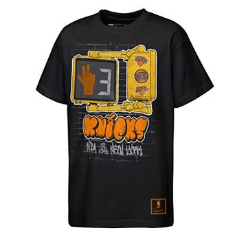 Youth Mitchell & Ness Black New York Knicks Look B4 Crossing T-Shirt