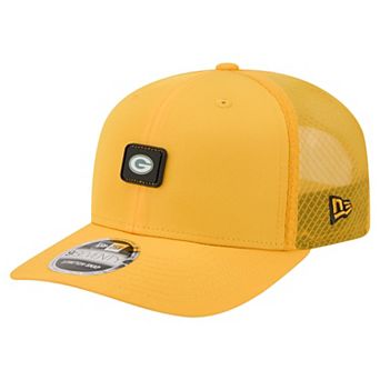 Men's New Era Gold Green Bay Packers Micro Badge 9SEVENTY Adjustable Hat