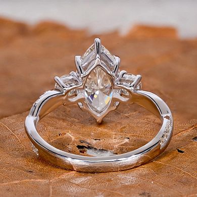 Claw Set Marquise Cubic Zirconia Proposal Ring for Women