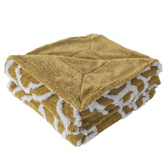 Home Soft Things Jacquard Sherpa Throw Blanket