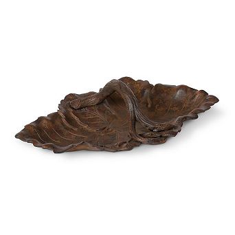 Vintage Inspired Aluminum Serving Basket with Grape Leaf Design for Tabletop Use