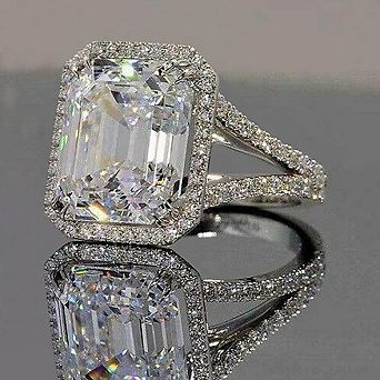 Simple Design Luxury Inlaid Big Square Cubic Zirconia Wedding Ring