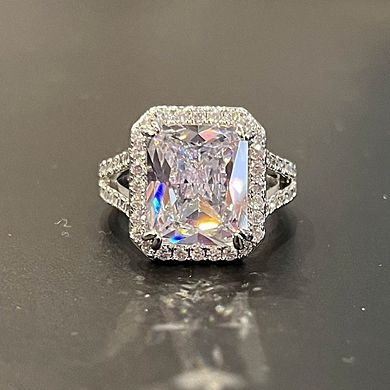 Simple Design Luxury Inlaid Big Square Cubic Zirconia Wedding Ring