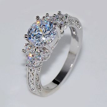 Exquisite Luxury Inlay Shiny Zirconia Engagement Ring