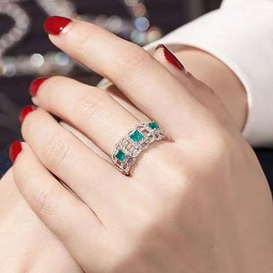 Luxury Green Synthetic Gemstone Hollow Wide Ring