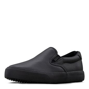Men's Slip-Resistant Clipper Shoe