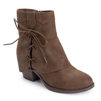 MUK LUKS Women's Yuki Short Ankle Boots