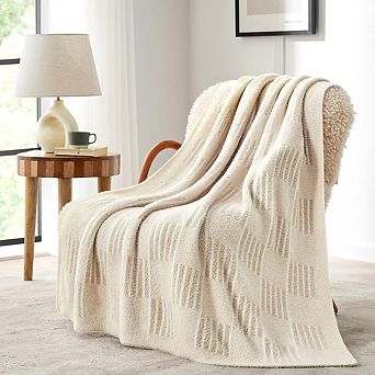 Checkered Faux Fur Throw Blanket Reversible Soft Warm Lightweight Cream