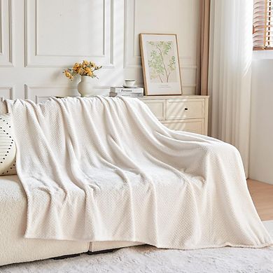 Silky Flannel Fleece Throw Blanket with Leaves Pattern, Lightweight