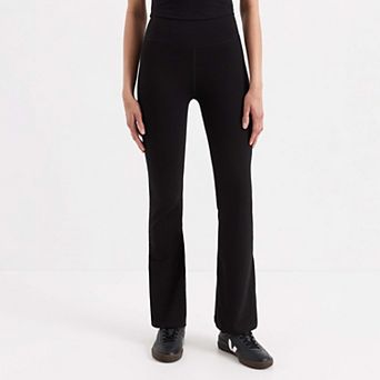 On the Go-To Bootcut Legging Made with Organic Cotton