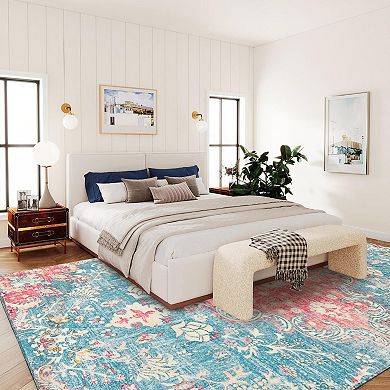 HomeRoots Medallion Distressed Washable Area Rug