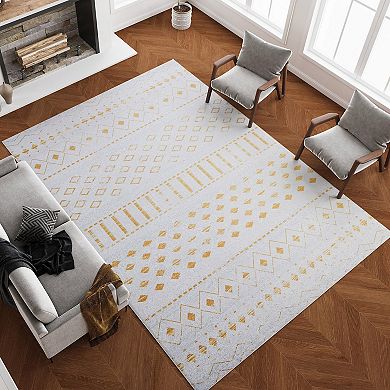 HomeRoots Gold And White Abstract Geometric Washable Area Rug