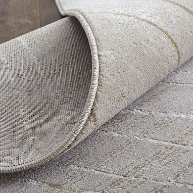 HomeRoots Rectangle Abstract Polypropylene Area Rug