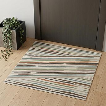 HomeRoots Rectangle Abstract Polypropylene Blend Area Rug