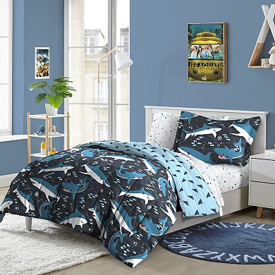 Dream Factory Sharks Comforter Set