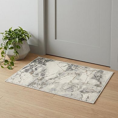 HomeRoots Rectangle Abstract Polypropylene Area Rug